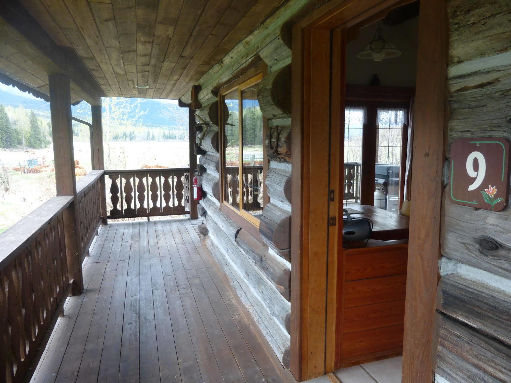 Nakiska Ranch Villa Clearwater Bagian luar foto